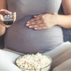 Najlepsze filmy o ciąży, które poruszają emocje i wyzwania rodzicielstwa