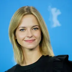 Marta Nieradkiewicz: Fascynująca kariera aktorki teatru i filmu