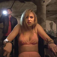 Horror Coś za mną chodzi - Przerażający film, który musisz zobaczyć