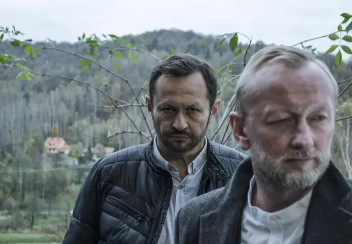 Ile odcinków ma serial Znaki? Poznaj pełną liczbę i szczegóły