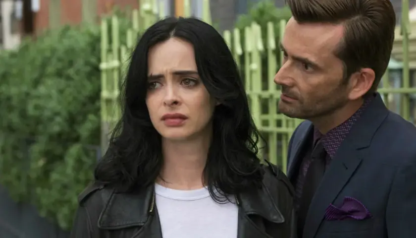 Jessica Jones: Opinie, Recenzje i Oceny Kontrowersyjnego Serialu
