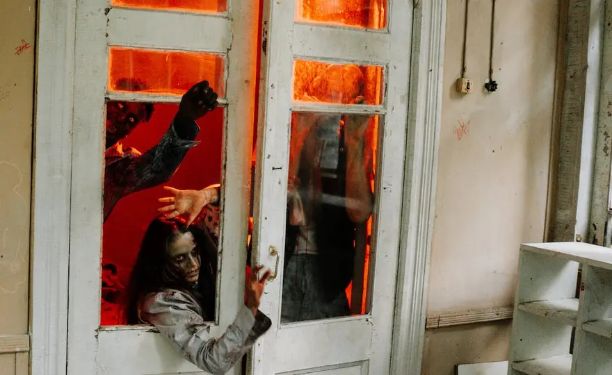 The Walking Dead: Dead City 2023 - czy spin-off kultowego serialu ma rację bytu?