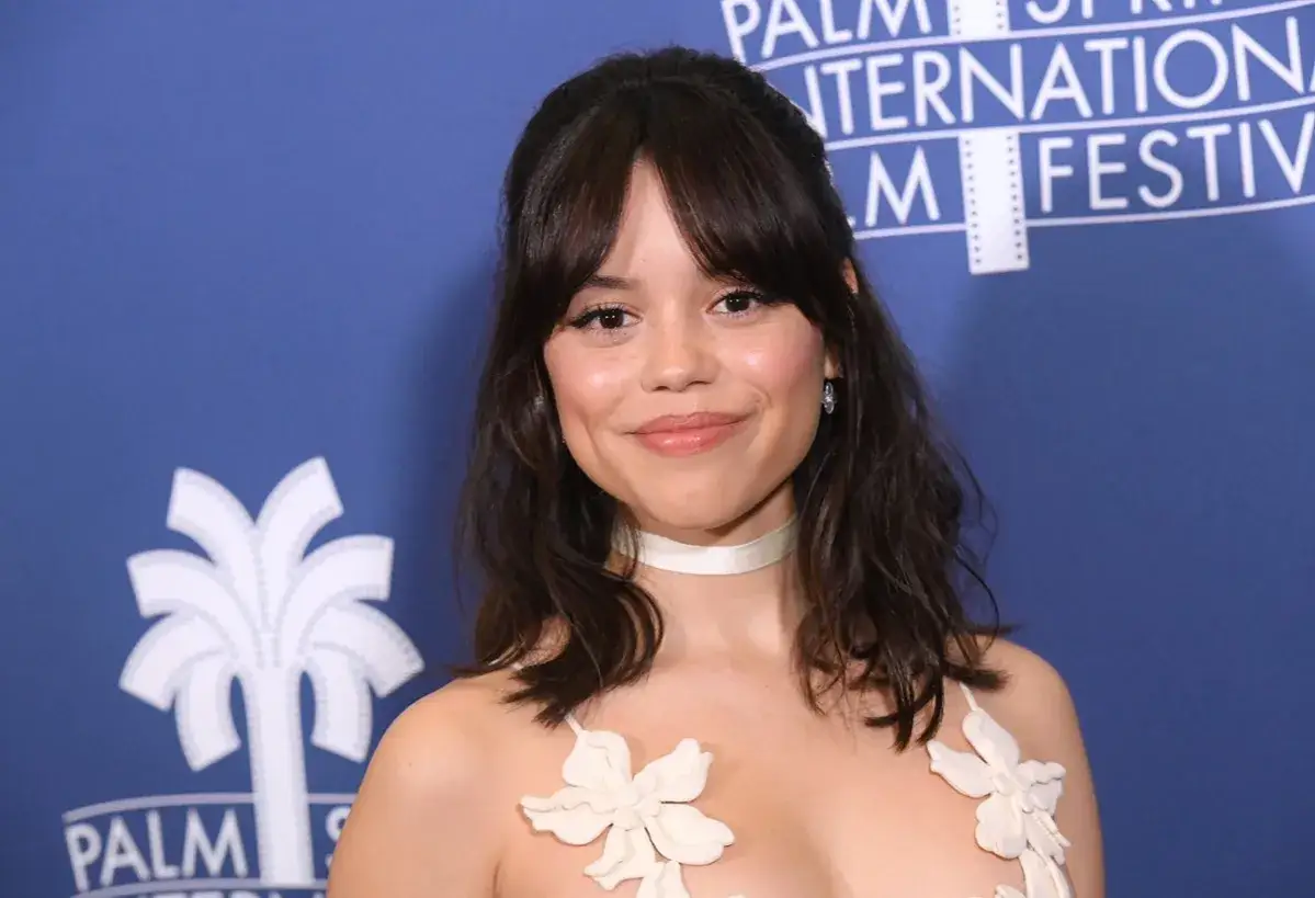 Zdjęcie Jenna Ortega - poznaj wiek gwiazdy serialu Wednesday